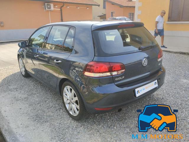 VOLKSWAGEN Golf usata, con Autoradio