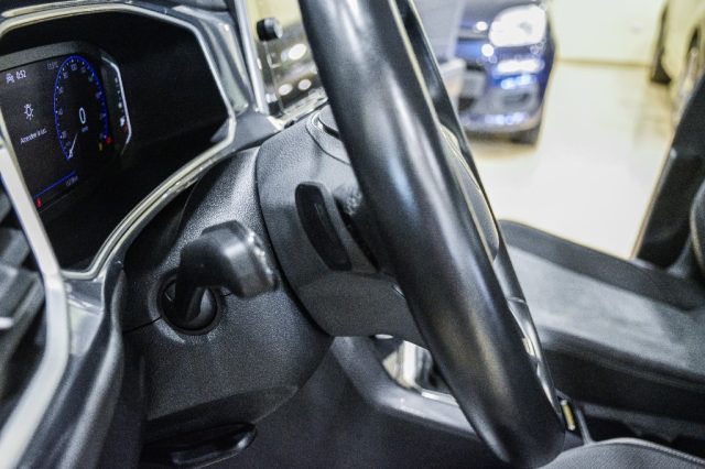 VOLKSWAGEN T-Roc usata, con Bracciolo