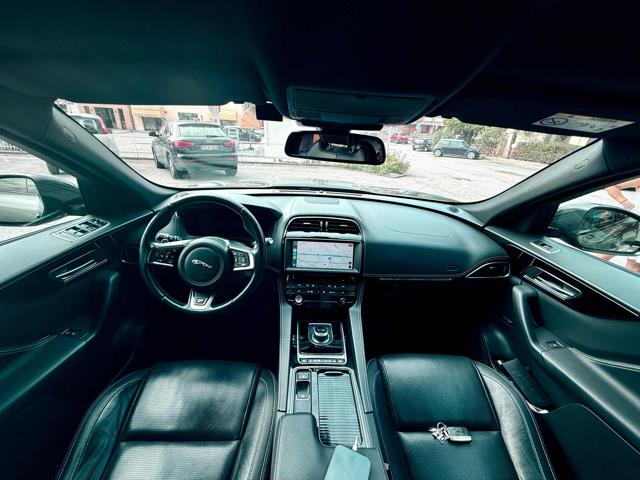 JAGUAR F-Pace usata, con Climatizzatore