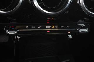 MERCEDES-BENZ A 180 usata 11