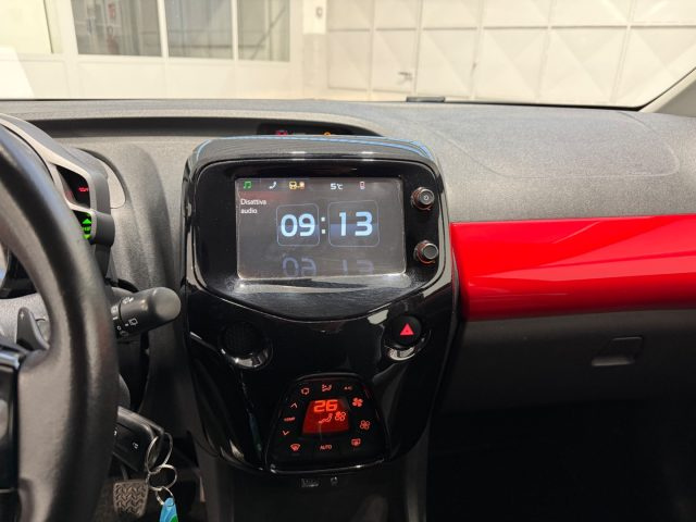 TOYOTA Aygo usata, con Sensore di luce