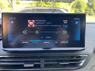 PEUGEOT 3008 usata, con Touch screen