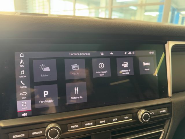 PORSCHE Macan usata, con Leve al volante
