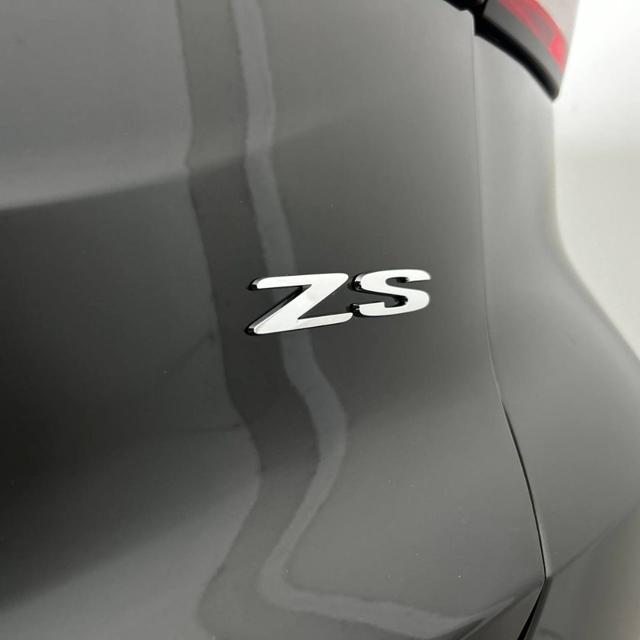 MG ZS usata, con Specchietti laterali elettrici