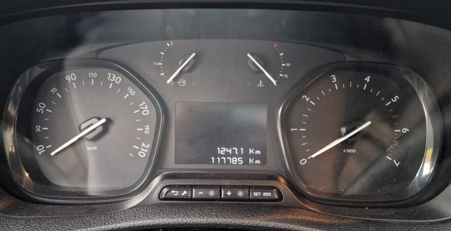 OPEL Vivaro usata, con Filtro antiparticolato