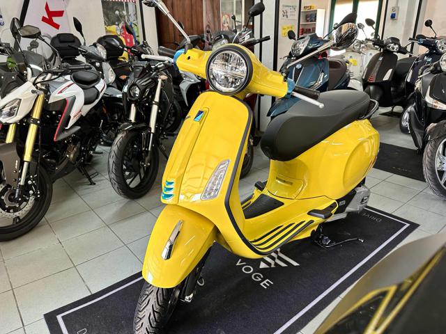PIAGGIO Vespa 125 Primavera usata 0