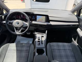 VOLKSWAGEN Golf usata, con Airbag testa