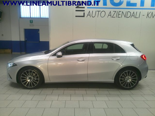 MERCEDES-BENZ A 180 usata, con USB