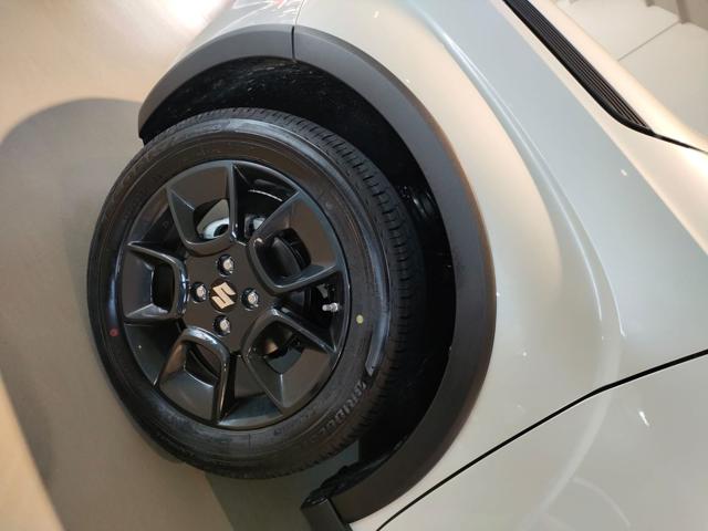 SUZUKI Ignis usata, con Specchietti laterali elettrici