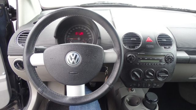 VOLKSWAGEN New Beetle usata, con Controllo trazione