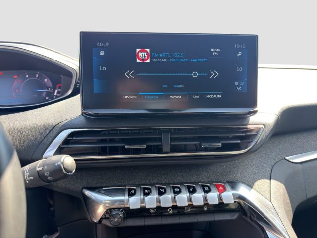 PEUGEOT 3008 usata 16