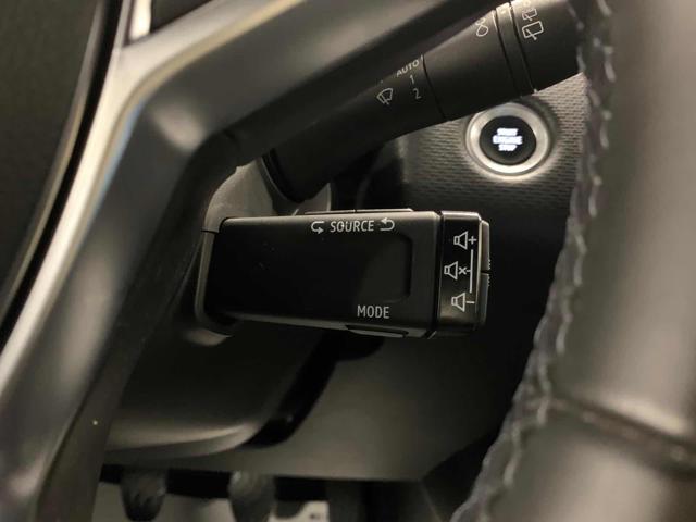 RENAULT Clio usata, con Sistema di navigazione