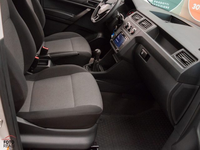 VOLKSWAGEN Caddy usata 32