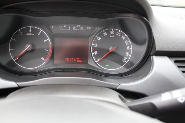 OPEL Corsa usata, con Servosterzo