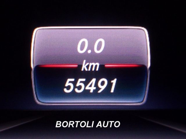 MERCEDES-BENZ GLA 200 usata, con Alzacristalli elettrici