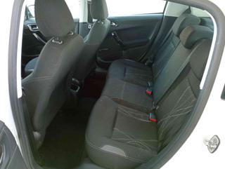 PEUGEOT 208 usata, con Autoradio