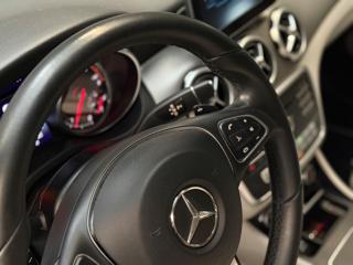 MERCEDES-BENZ GLA 180 usata, con Climatizzatore