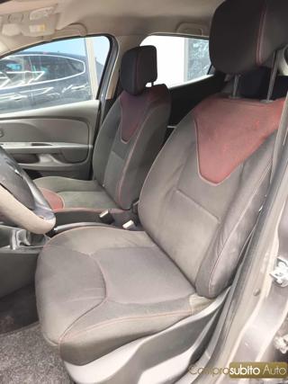 RENAULT Clio usata, con Controllo trazione