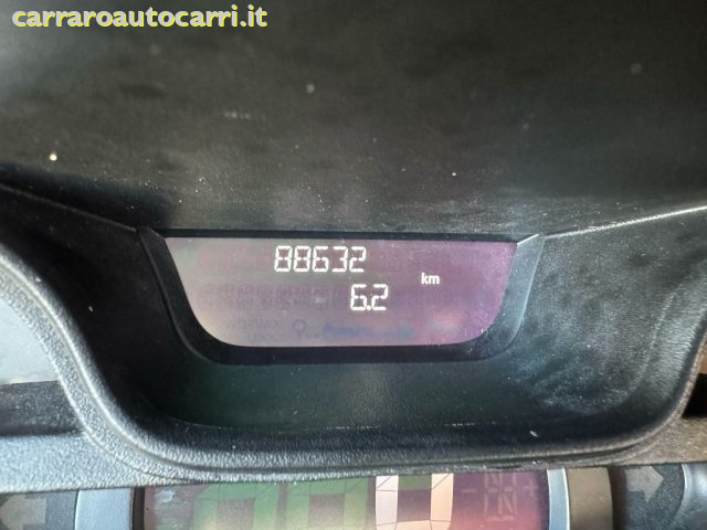 NISSAN NV300 usata, con Start/Stop Automatico
