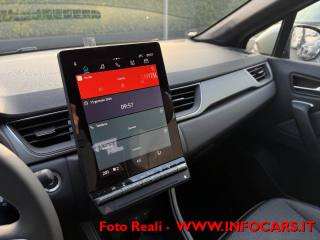 RENAULT Captur usata, con Volante in pelle