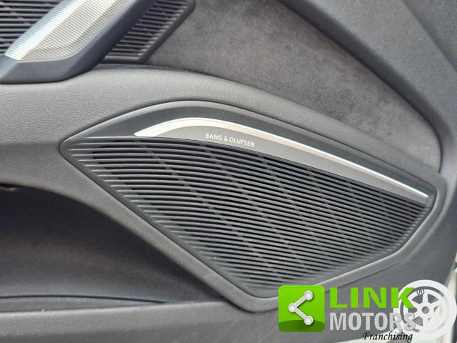 AUDI TT usata, con Fari Xenon