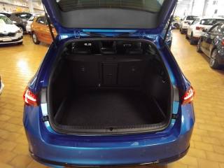 SKODA Octavia usata, con Fari LED