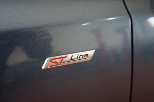FORD Focus usata, con Leve al volante