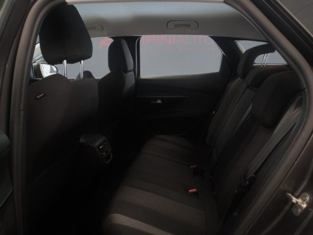 PEUGEOT 3008 usata 17