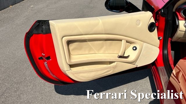 FERRARI California usata 28