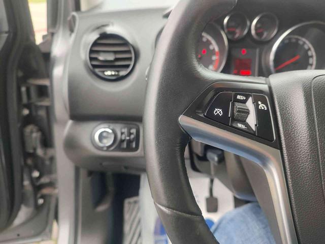 OPEL Meriva usata, con Sedile posteriore sdoppiato