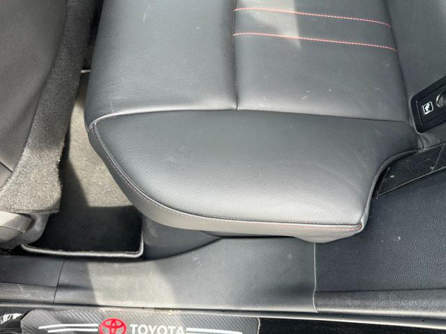 TOYOTA Corolla usata, con Spoiler