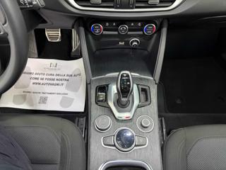 ALFA ROMEO Stelvio usata, con Specchietti laterali elettrici