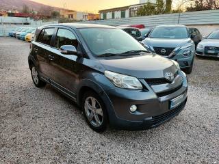 TOYOTA Urban Cruiser 1.4 D-4D AWD Sol