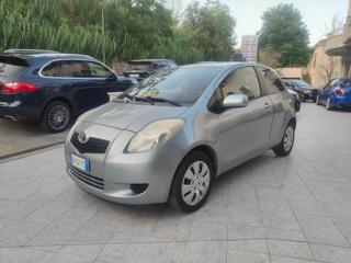 TOYOTA Yaris usata, con Airbag laterali