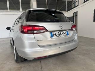 OPEL Astra usata, con Alzacristalli elettrici