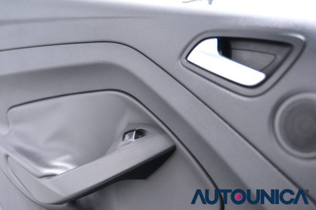 FORD Kuga usata, con Telecamera per parcheggio assistito