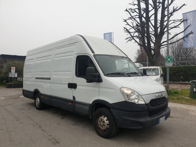 IVECO Daily usata, con Airbag