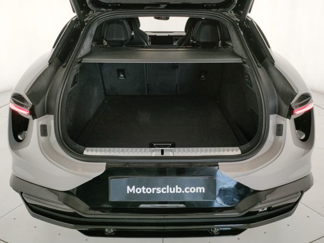 LOTUS Eletre usata, con Volante in pelle