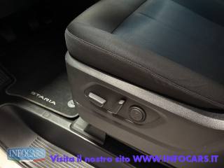 HYUNDAI Staria usata, con USB