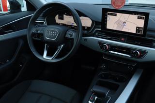 AUDI A4 usata, con Leve al volante