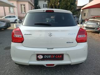 SUZUKI Swift usata, con Autoradio
