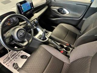 TOYOTA Yaris usata, con Boardcomputer
