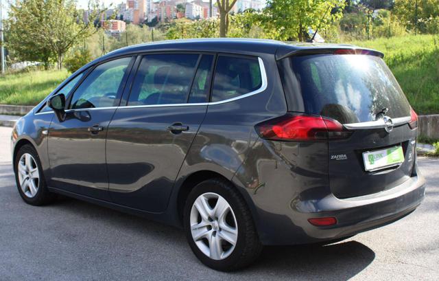 OPEL Zafira Tourer usata, con Airbag laterali