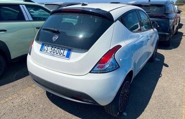 LANCIA Ypsilon usata, con Airbag laterali
