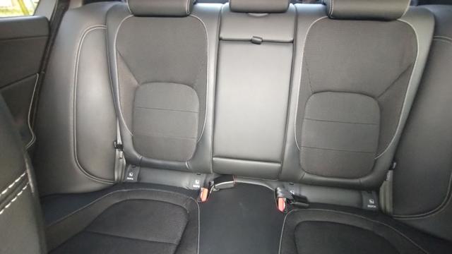 JAGUAR XE usata, con Specchietti laterali elettrici