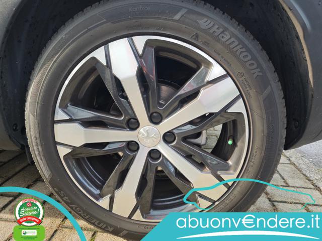 PEUGEOT 3008 usata, con Sistema di navigazione