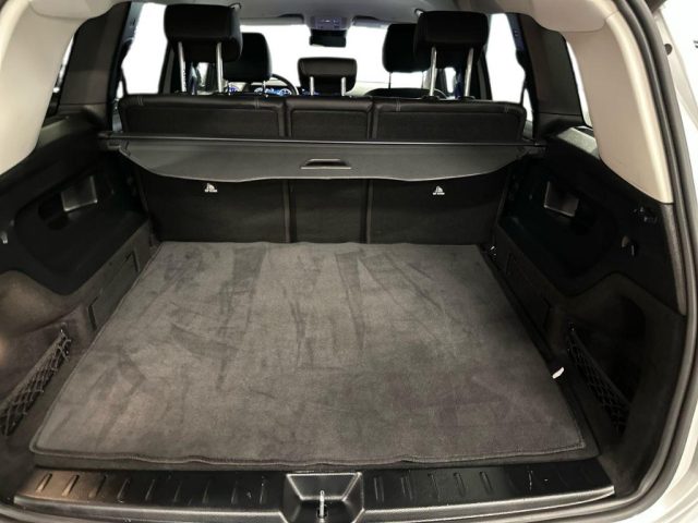 MERCEDES-BENZ GLB 200 usata, con Controllo automatico clima