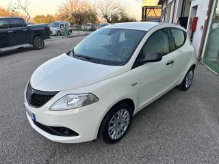 LANCIA Ypsilon usata, con Airbag