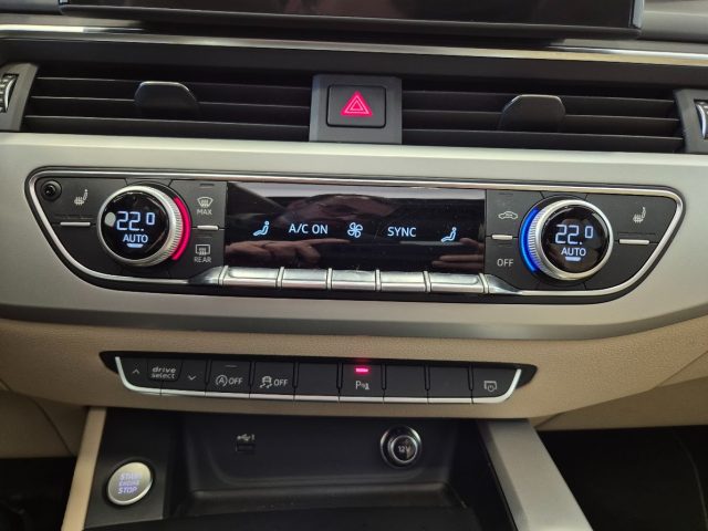AUDI A4 usata, con Fari LED