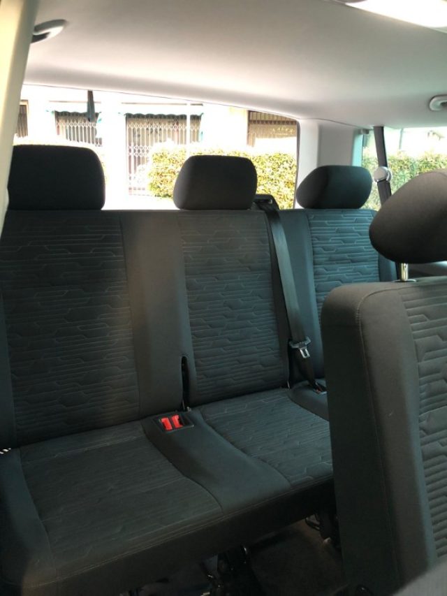VOLKSWAGEN Caravelle usata, con Boardcomputer